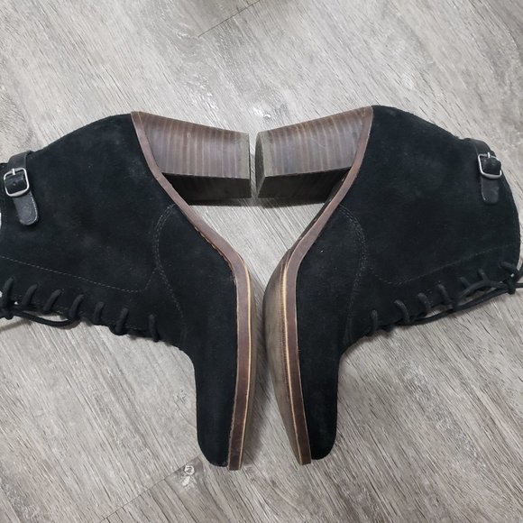 Lucky Brand Echoh Black Suede Booties Sz 8 - Picture 4 of 9